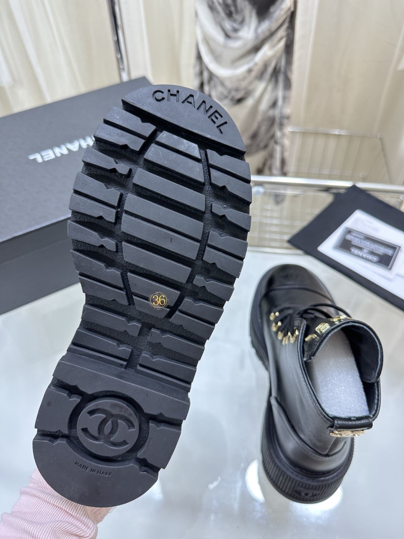 Ch**el sport shoes